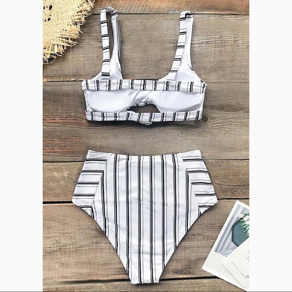 Cupshe Navy White Striped High Waisted Bikini Sz S - Picture 4 of 5